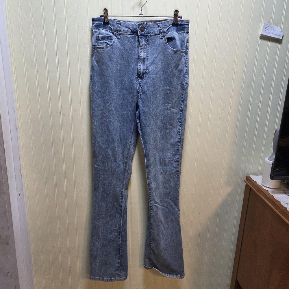 V.I.P. Jeans Jeans Womens Juniors 13/31 Blue Bootcut Stretch Denim Acid Wash